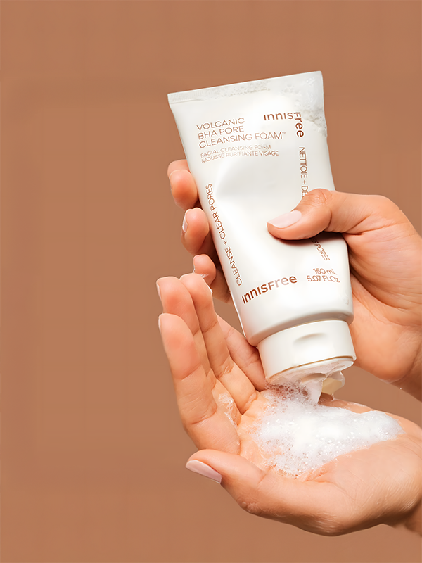 INNISFREE Volcanic BHC Pore Cleansing Form