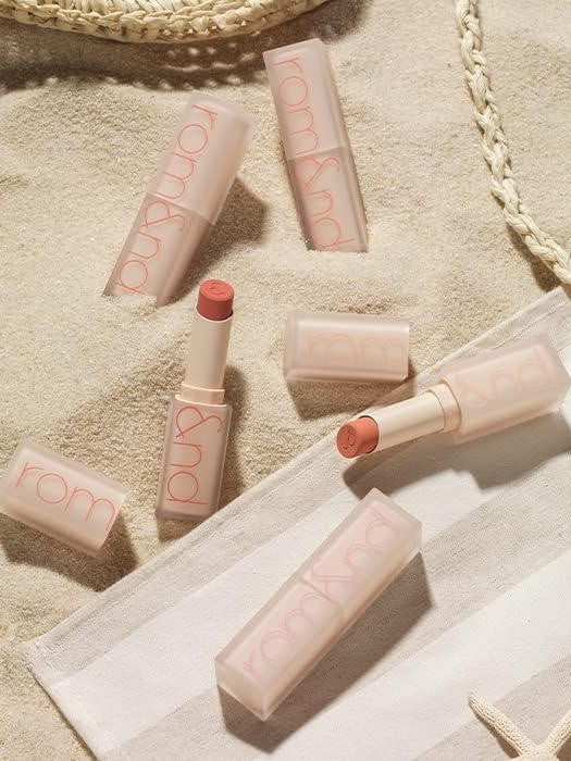 ROMAND Zero Matte Lipstick 09 Shell Nude