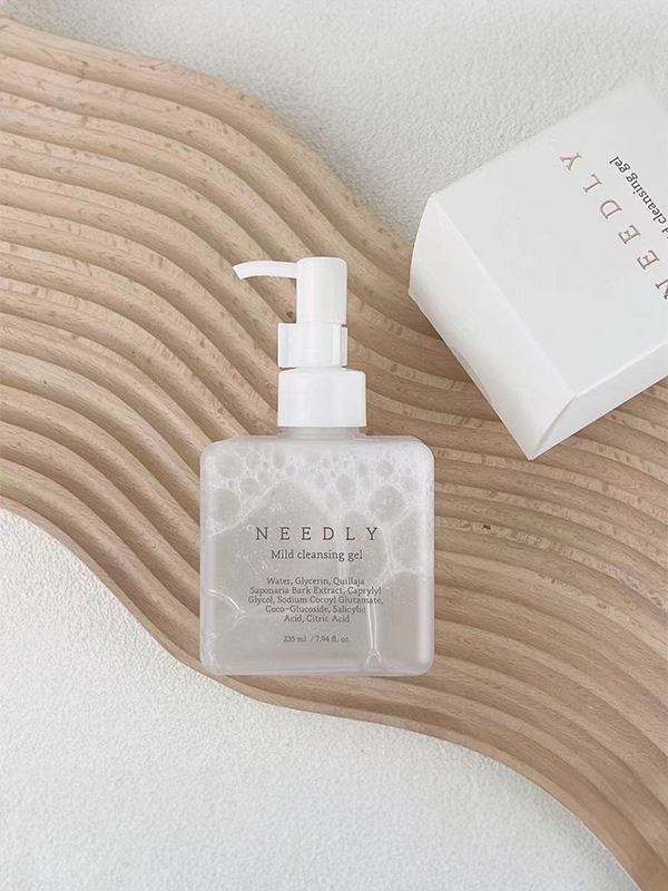 NEEEEDLY Gel Nettoyant Doux 235 ml