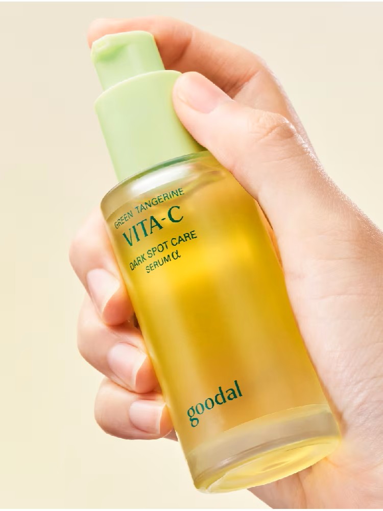 GOODAL Green Tangerine Vita C Dark Spot Care Serum Alpha