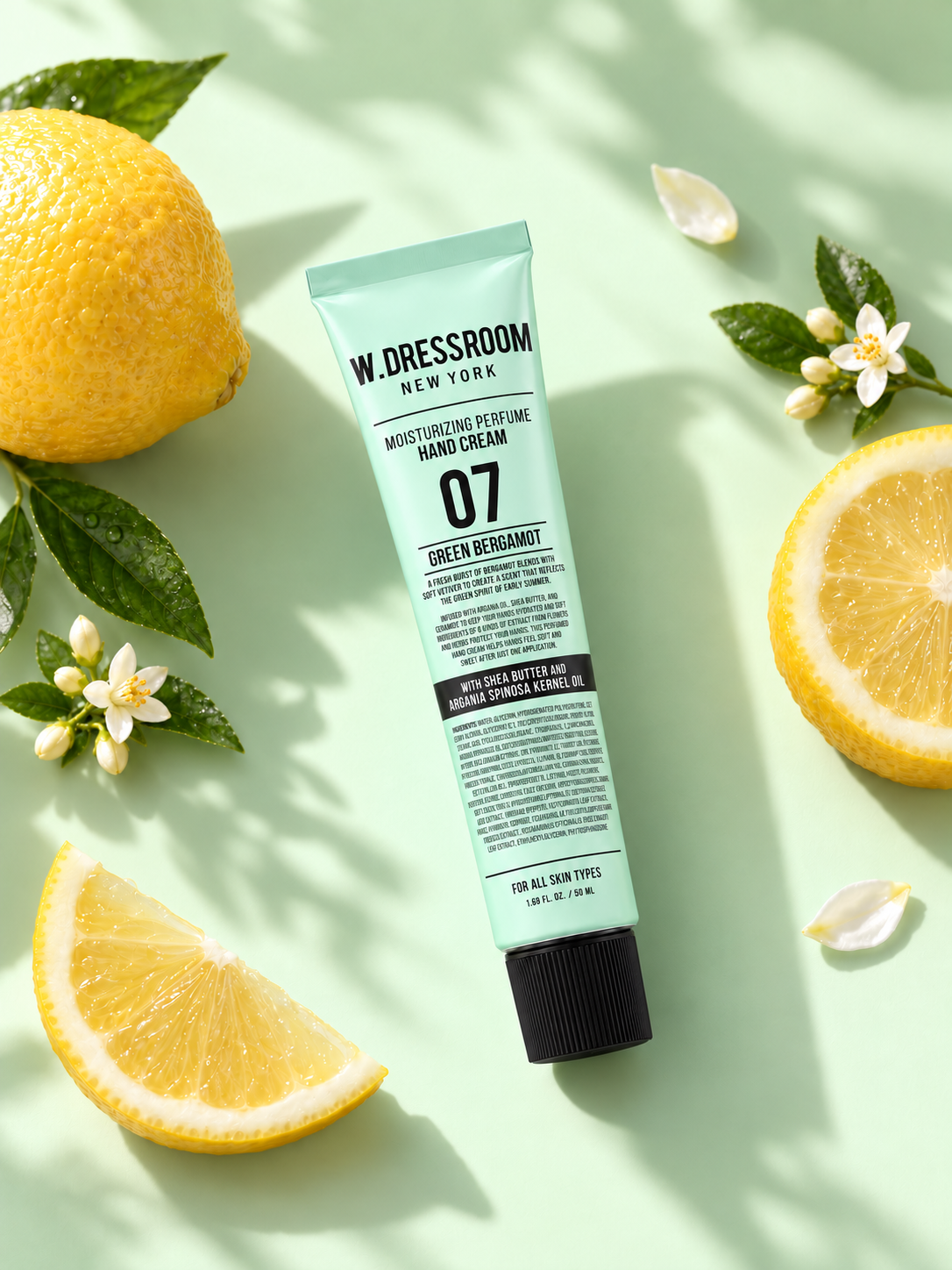 W DRESSROOM Moisturizing Perfume Hand Cream 07 Green Bergamot