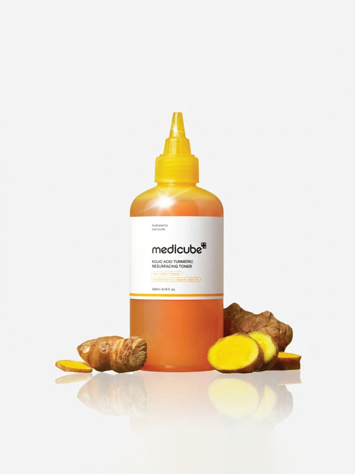 MEDICUBE Toner Resurfaçant Curcuma et Acide Kojique 250 ml