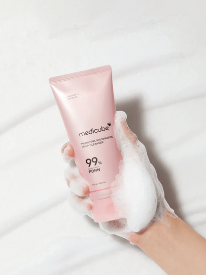 MEDICUBE PDRN Pink Niacinamide Whip Cleanser 120g