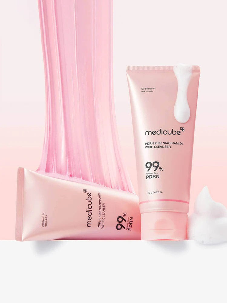 MEDICUBE PDRN Crème Nettoyante Fouettée Niacinamide Rose 120g