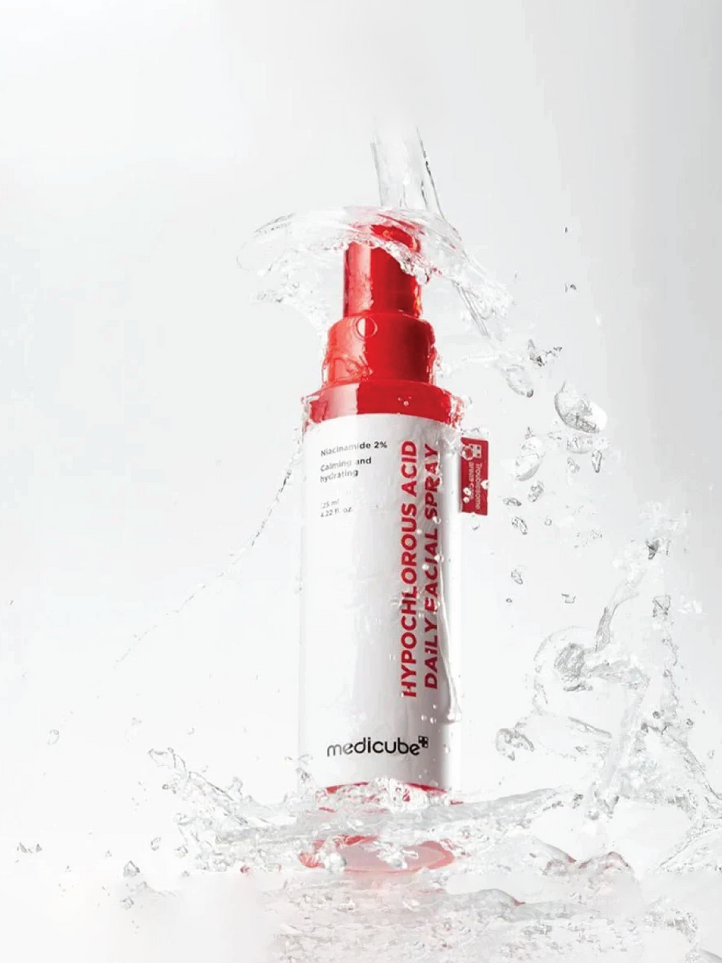 MEDICUBE Spray quotidien pour le visage à l'acide hypochloreux 125ml