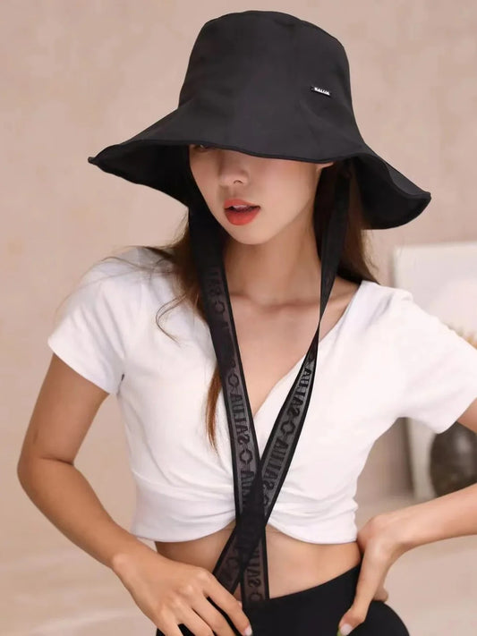SALUA Tulip Bucket Hat Black